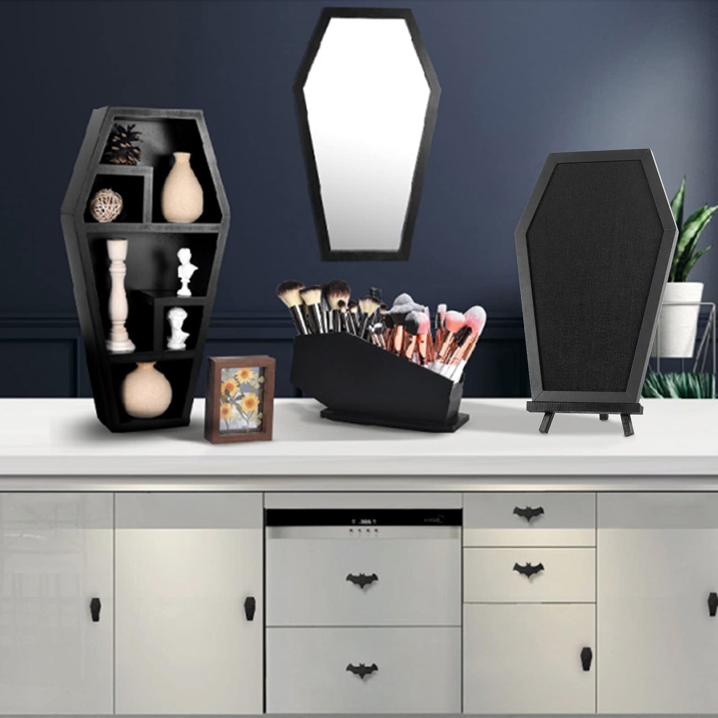 Gothvanity Coffin Pin Display Board - Wooden Felt Bulletin Board for Table Top or Wall - Gothic Decor for Home, Office and School - 17 x 11 Inches - Black