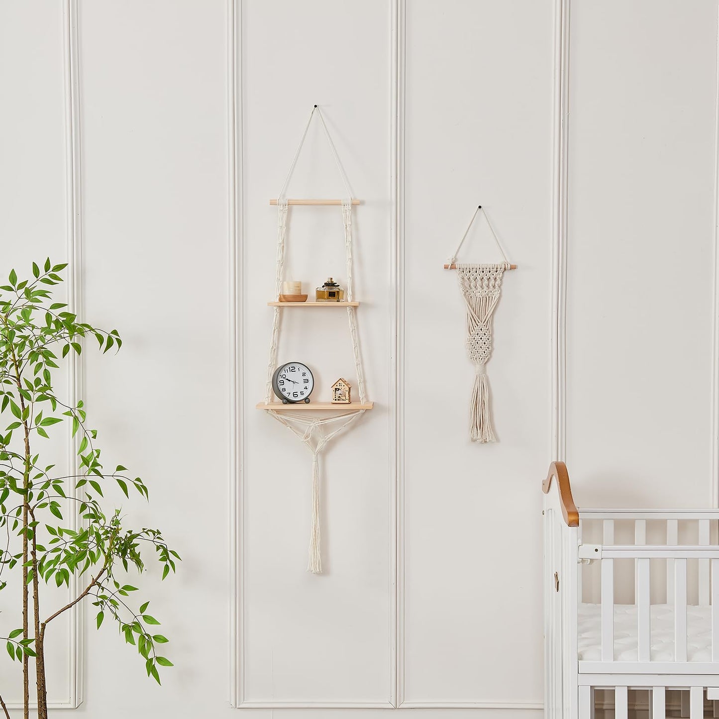 YYHTYZ 2 Tier Wooden Hanging Shelf, Boho Hand-Woven Cotton Wall Hanging Rack, Solid Wood Board, Featuring a Storage Net at the Bottom, Designed for Wall Mounting, Hanging Storage Shelves