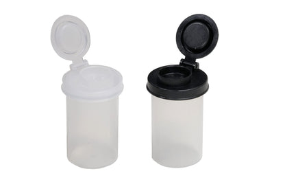 BRAZZA Salt and Pepper Shakers Moisture Proof Set, Perfect to go Camping Picnic Outdoors Kitchen Lunch Boxes Travel Spice Set Clear with Black Lids Plastic Airtight Jar Dispenser 5 small