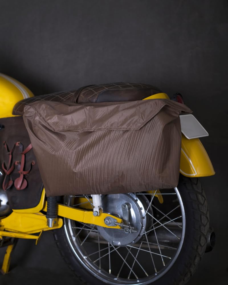 Trip Machine Company Outlaw Leather Motorcycle Saddlebag – 17L Roll Top Luggage Bag with Mounting Straps, Shoulder Strap & Waterproof Rain Cover (Dark Brown/Tobacco)