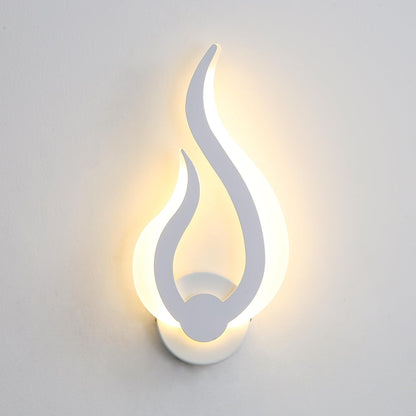 DELIPOP Modern LED Wall Sconces, 3000K Warm White Flame Shape LED Wall Light, 10W Energy Efficient Indoor Wall Lamp for Bedroom, Bathroom, Living Room, Hallway, Corridor