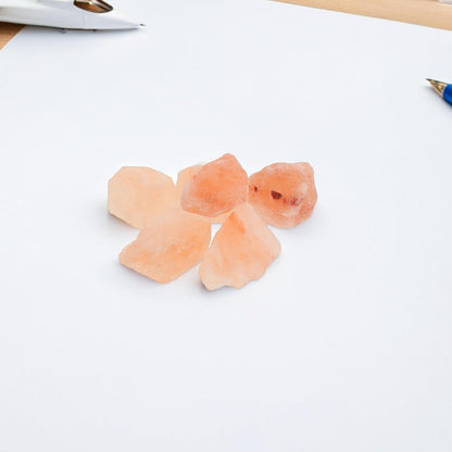 TOYANDONA Natural Pink Salt Rock Chunks 2.2 Lbs Crystal Salt Stones 2-4cm Raw Rocks for Home Décor and Ambient Accessories