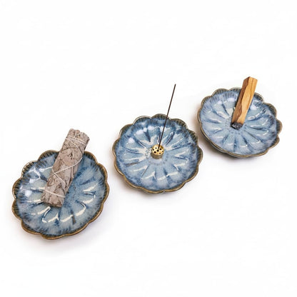 Pinehaven Lotus Incense Holder – 5.5 Inch Ceramic Tray with Ash Catcher, Blue, Solid Brass 9-Hole Insert – for Incense Sticks, Palo Santo, Sage & Cones – Zen Meditation Home Decor