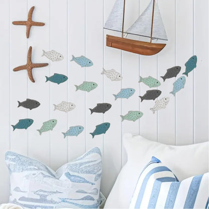CHENSHUO Set of Wood Fish Wall Decor,Wooden Fish Wall Art,Coastal Themed Wood Fishs Walls Decoration,Beach Theme Decorations,20 Pieces.