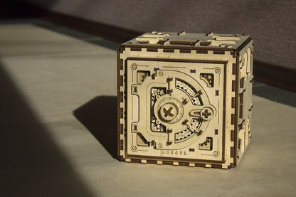 UGEARS Model Safe Kit 3D Wooden Puzzles for Adults - Wooden Model Kits for Adults - Mechanical Safe Puzzle Box, 3D Puzzles for Adult, DIY Wooden Model, Brain Teaser Hobby Gift Set for Fathers Day