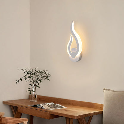 DELIPOP Modern LED Wall Sconces, 3000K Warm White Flame Shape LED Wall Light, 10W Energy Efficient Indoor Wall Lamp for Bedroom, Bathroom, Living Room, Hallway, Corridor