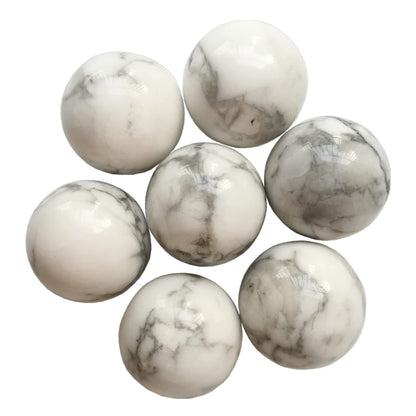Bacatgem 7 Pcs Natural White Howlite Turquoise Crystal Sphere Ball,0.78 Inchs Feng Shui Chakra Aura Home Desk Decor Decorative Collection