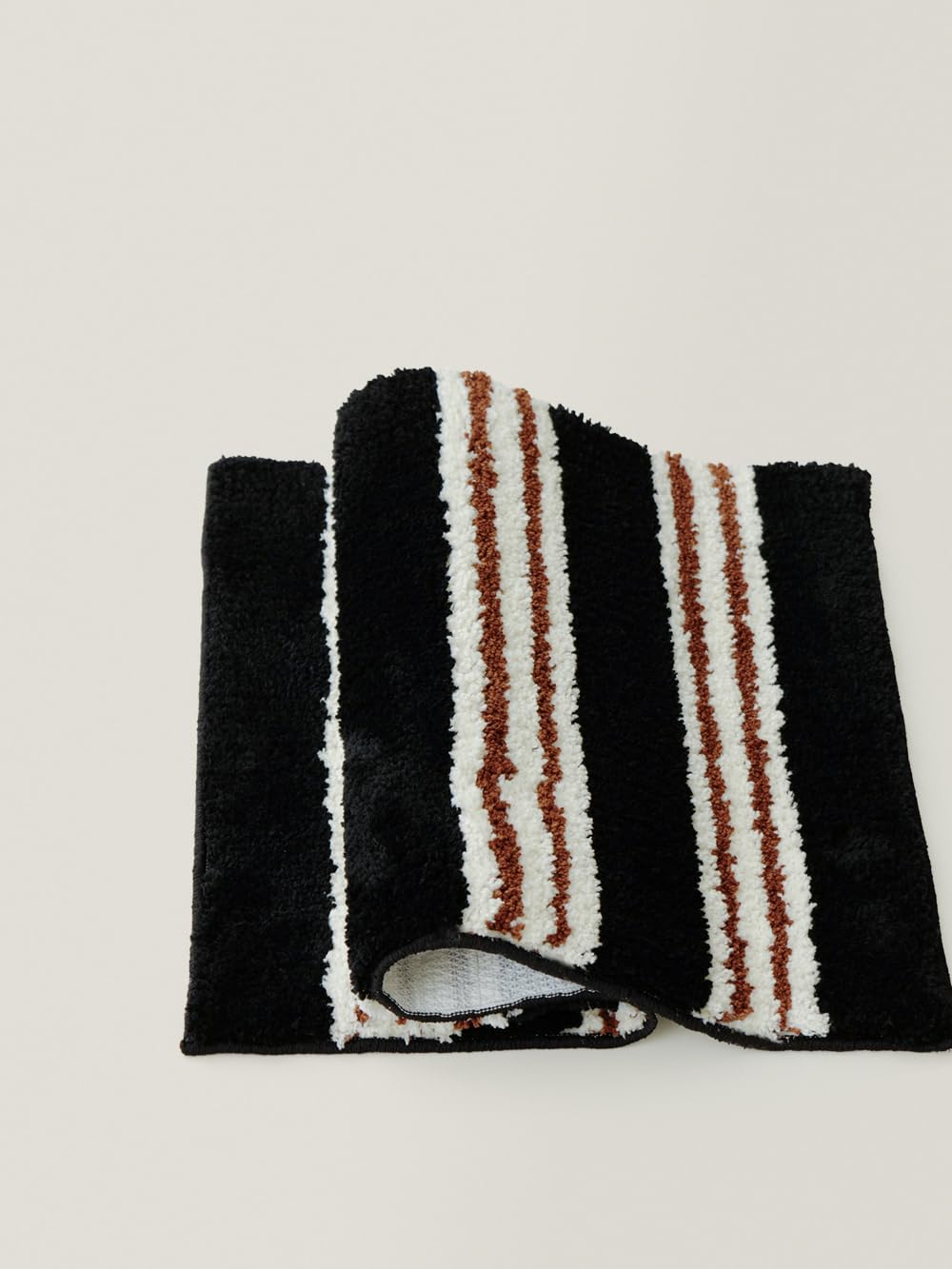 WENSHUO Wide Striped Area Rug (Vintage Black),Microfiber Absorbent Non-Slip Throw Rug,TPR Non-Slip Bottom（29.53" L × 17.72" W）