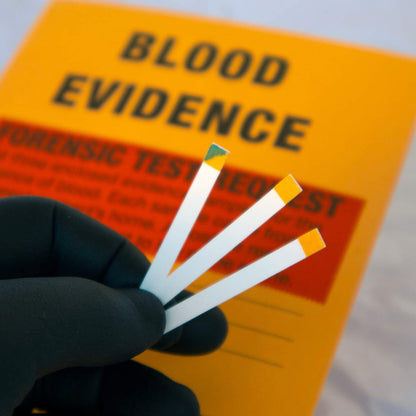 Crime Scene Forensic Science Kit: Solve The Missy Hammond Murder