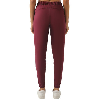 Haowind Women's High-Stretch Workout Joggers with Deep Zipper Pockets - Elastic Waist Yoga Pants for Running Travel Lounge (Burgundy M)