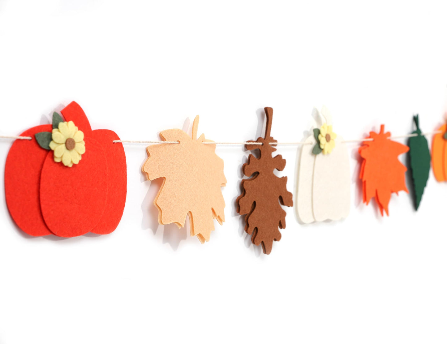 Felt Pumpkin and Leaves Garland – Fall Harvest Banner for Fireplace Mantel, Thanksgiving Party Decorations, Halloween and Autumn Home Decor