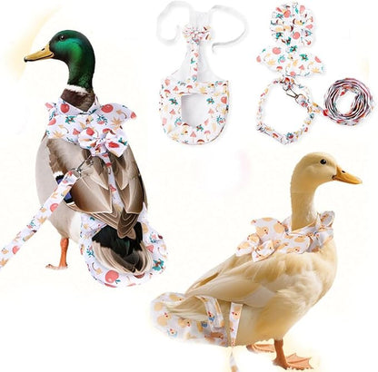 Duck & Chicken Harness with Diapers – Washable Adjustable Elastic Nappy for Poultry (Goose, Hen, Duck) with 5-FT Leash, Comfortable & Leak-Proof (L)
