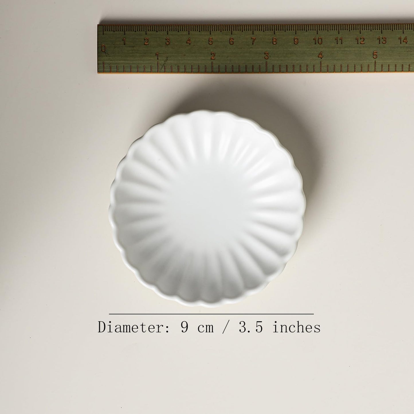 Gaolinci 3.5 Inches Flower Shape Ceramic Sauce Dish,Mini Side Seasoning Dish,Snack Serving Dishes,Porcelain Small Saucer Set(Set of 4)