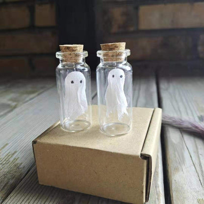 LFaize Pack of 2,Little Ghost in a Bottle,Miniature Ghost, Halloween,Ghost gift,Funny Pet Ghost