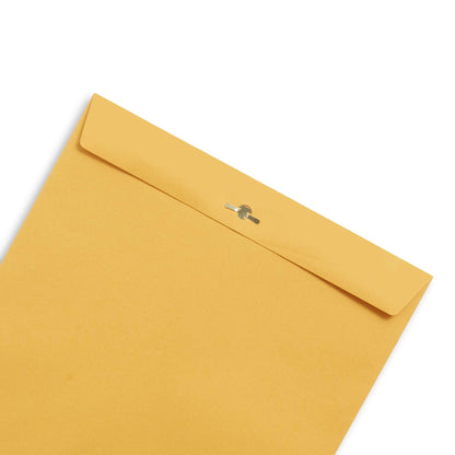 Blue Summit Supplies 100 10” x 13” Clasp Envelopes with Gummed Seal, Large Clasp Mailing Envelopes Made From 28lb Kraft Paper, For Mailing Larger Papers or Magazine, Bulk 100 Pack