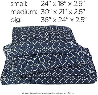 Molly Mutt Sheepy Wool-Filled Crate Pad, GOTS-Certified 100% Organic Cotton Canvas Cover with Soft 100% Natural Wool Insert, Ideal for Dog Bed or Kennel, Rocketman, 24" x 18" x 2.5"