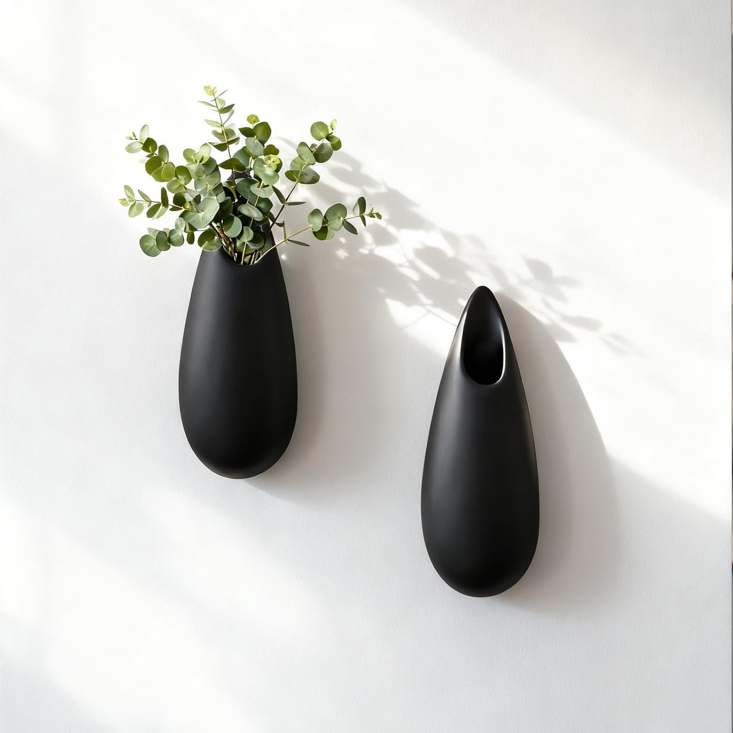 DOCFLVAS Sculptural Wall Ceramic Vase — 2 Pack Black Hanging Sconce Vase | Turn Flowers into Art — Decorative Ceramic Wall Sconce for Single Stem Displays