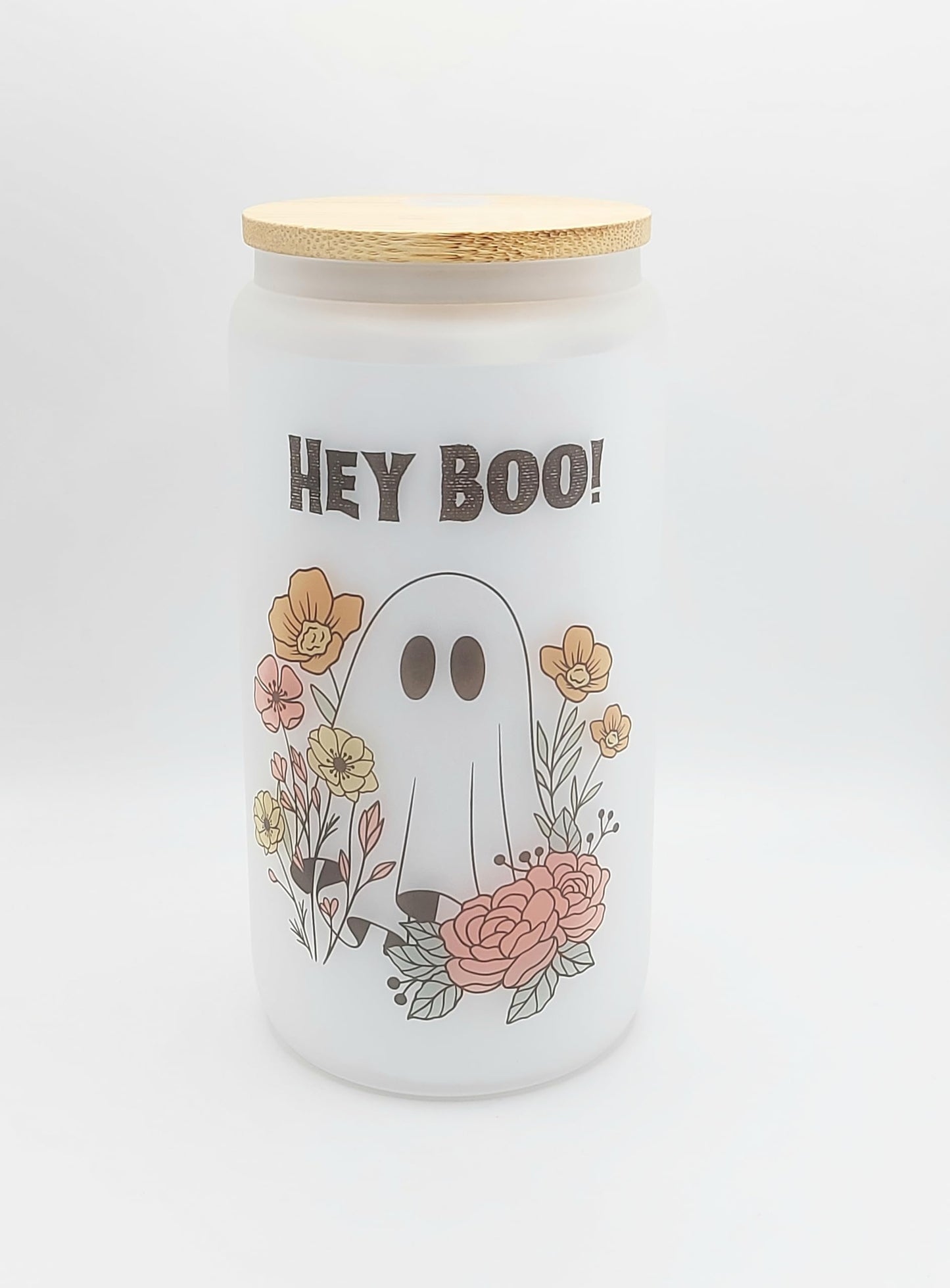 Floral Ghost “Hey Boo!” – 16 Oz Frosted Glass Can | Cute Halloween Iced Coffee Cup | Spooky Season Aesthetic Tumbler | Fall Gift for Her | Reusable Glass Cup with Straw
