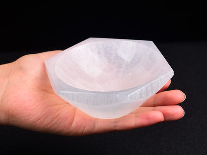 AMOYSTONE Natural Hexagon Selenite Bowl for Crystals 4'' Energy Cleansing Plate for Healing Meditation and Spiritual Home Decor