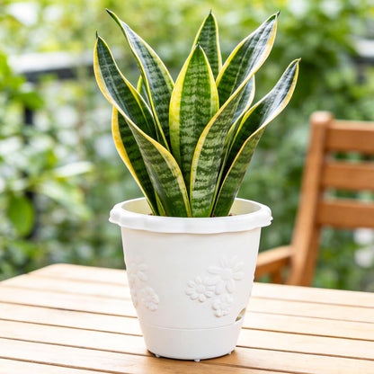 ULIKEIT 8 Inch Self Watering Pots for Indoor Plants, Set of 4 Plastic Planters with Drainage Holes and Saucers, Outdoor Flower Pots Home Garden Modern Decor (White)