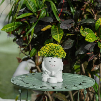 Smily Face Planter Pots, Cute Resin Flower Head Succulent Planters for Indoor Outdoor Plants with Drainage Hole, Novelty Cute Cactus Face Pots Funny Office Desk Plant Pots Gift