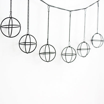 libproqia 6 Set Air Plants Hanging Holders Black Metal Himmeli Decor Modern Geometric Airplants Planter Air Fern Plants Hanger for for Home for Plant Lovers