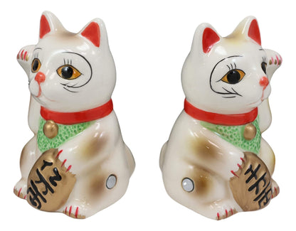Ebros Gift Ceramic Japanese Auspicious Maneki Neko Lucky Cats Salt And Pepper Shakers Magnetic Feline Cat Kittens Figurine Set 3.5"Tall Kitchen Counter And Dining Table Decorative Accent