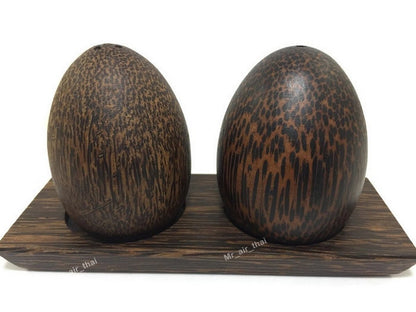 Set of 1 Salt Pepper Shaker Wooden Box Salt And Pepper Storage Kitchenware Handmade Holder Egg shape (palm wood)