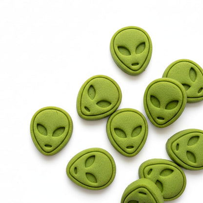 BAKERLOGY Alien Mini Cookie Cutter and Stamp Set – UFO Extraterrestrial Biscuit Fondant Embosser for Sci-Fi Space Theme Baking, Halloween Party Cupcake Decoration