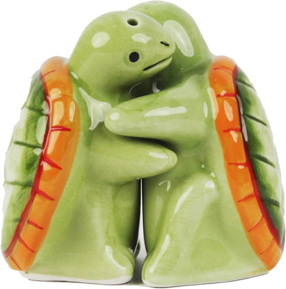 Hugging Turtles Salt and Pepper Shaker