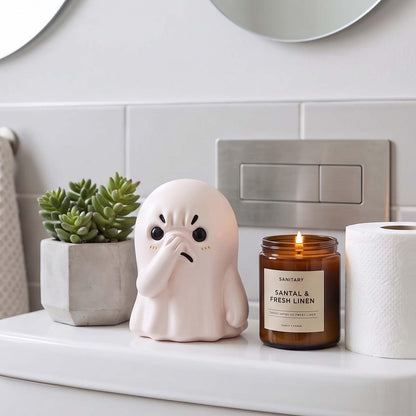 PlivBloom Holding Nose Ghost Figurine – Funny Halloween Ghost Statue for Bathroom or Shelf Decor, Spooky Knick Knacks, Cute Resin Desk Figurines, Ghost Decorations and Quirky Home Gifts (White)