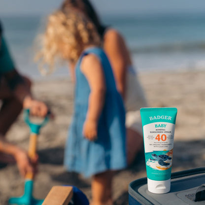Badger Mineral Baby Sunscreen Cream SPF 40, 98% Organic Toddler Sunscreen with Zinc Oxide, Broad Spectrum, Reef Safe, Water Resistant, Pediatrician Tested Baby Sunblock for Sensitive Skin, 2.9 fl oz