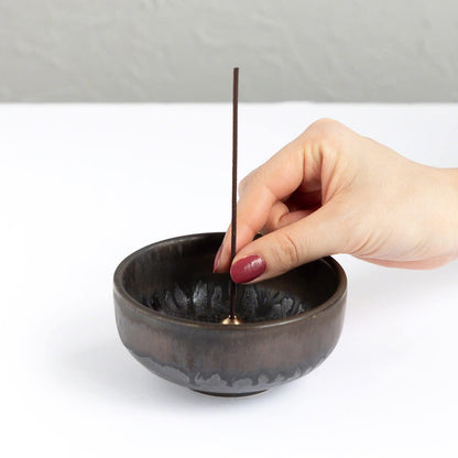 Asayu Japan Low Smoke Incense Gift Set with Incense Holder and Brass Stand, Agarwood Incense Sticks with Zen Holder