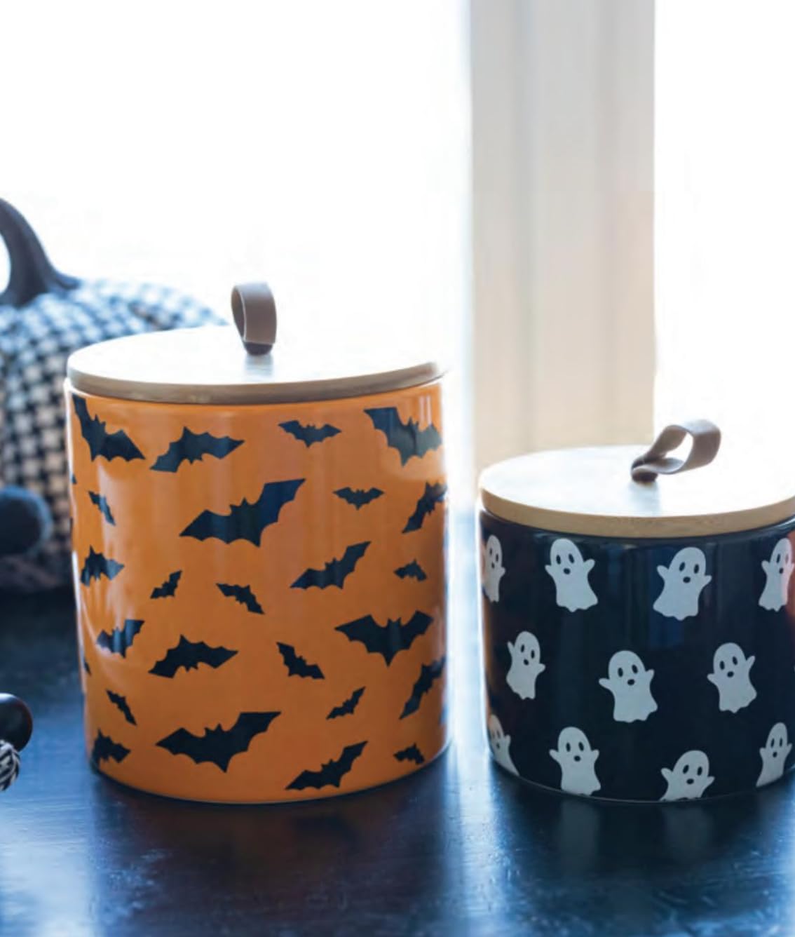 Boston International Halloween Ceramic Cannister with Lid, 5.75" x 5", Bats