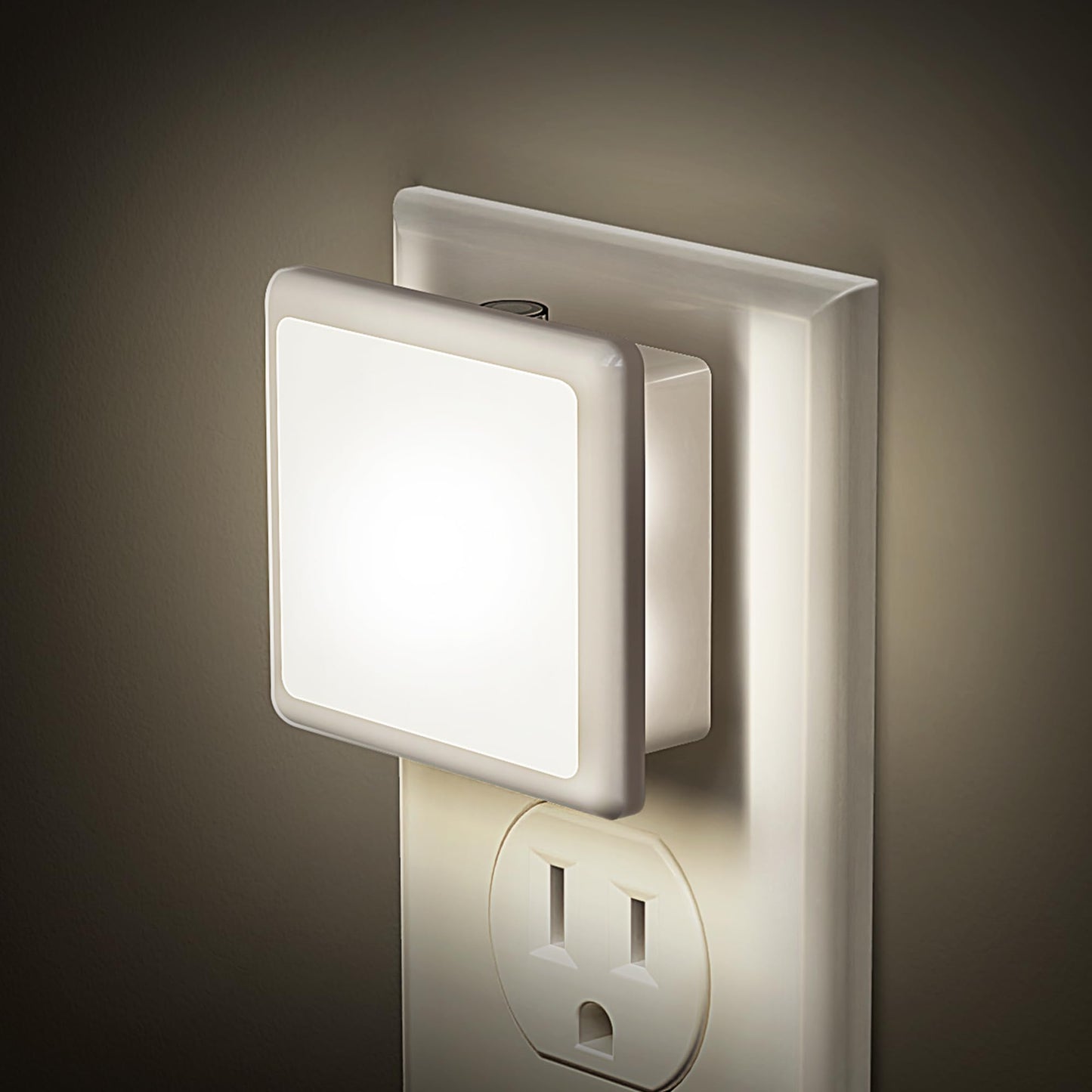 JandCase Night Lights Plug into Wall 2 Pack, Plug in Night Light with Dusk-to-Dawn Light Sensor, 3000K Soft White 0.3W, LED Nightlight for Bathroom, Adult, Hallway