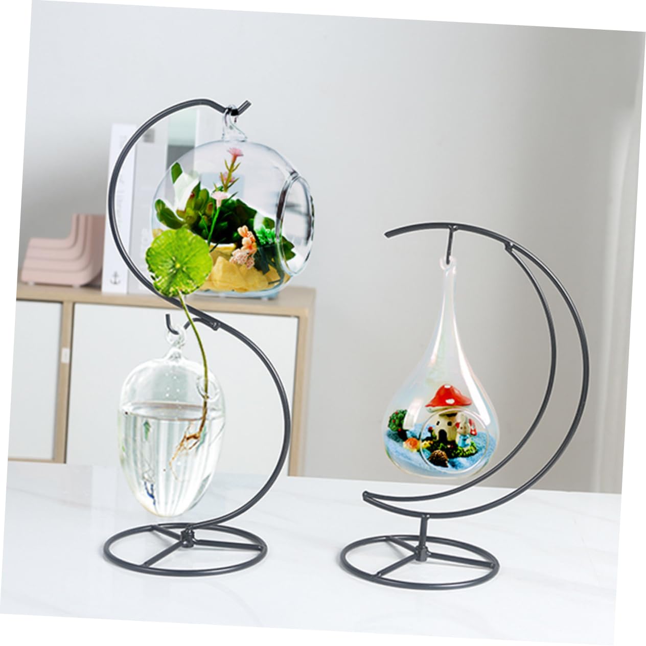 Garneck Moon Plant Stand Ornament Display Holder Iron Half Moon Pendulum Stand for Hanging Glass Ornaments and Air Plants Modern Decorative Rack for Home Office Balcony Garden Space Saving