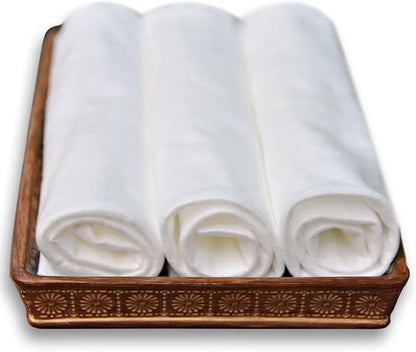 DAVELEN Disposable Large Luxury Towels (100-Count) Spa and Salon Quality Softness for Guests, Clients | Hair, Face, Body Use | Luxurious Comfort, Ecofriendly (100, 32x16 inches)