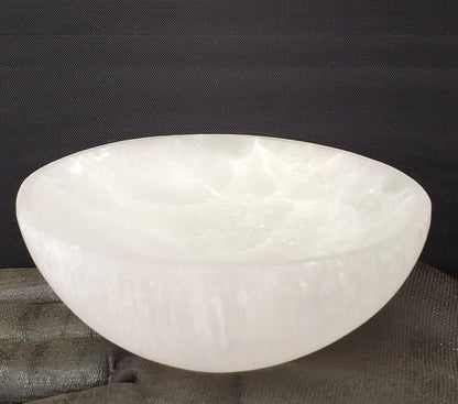 New Age Imports Selenite Bowl 3.5-4", "Great for Altar, Ritual, Incense, Smudging, Decoration, Offering Use