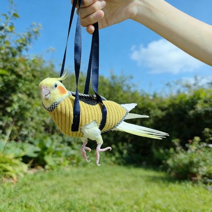 Bird Sling Carrier Bag, Parrot Restrained Vest Escape Resistant Birds Carrier Harness for Budgie, Cockatiel, Green-cheeked Conure, Soft Bird Diaper Flight Suit, for Daily Outdoor & Nail Trimming (M)