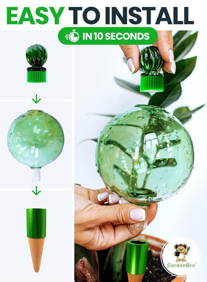 16 Oz Plant Watering Globes for Indoor Plants with Terracotta Self Watering Planter Insert - Hand-Blown XL Glass Globes - Automatic Indoor Planter Waterer, Gift Idea for Gardeners [1, Emerald]