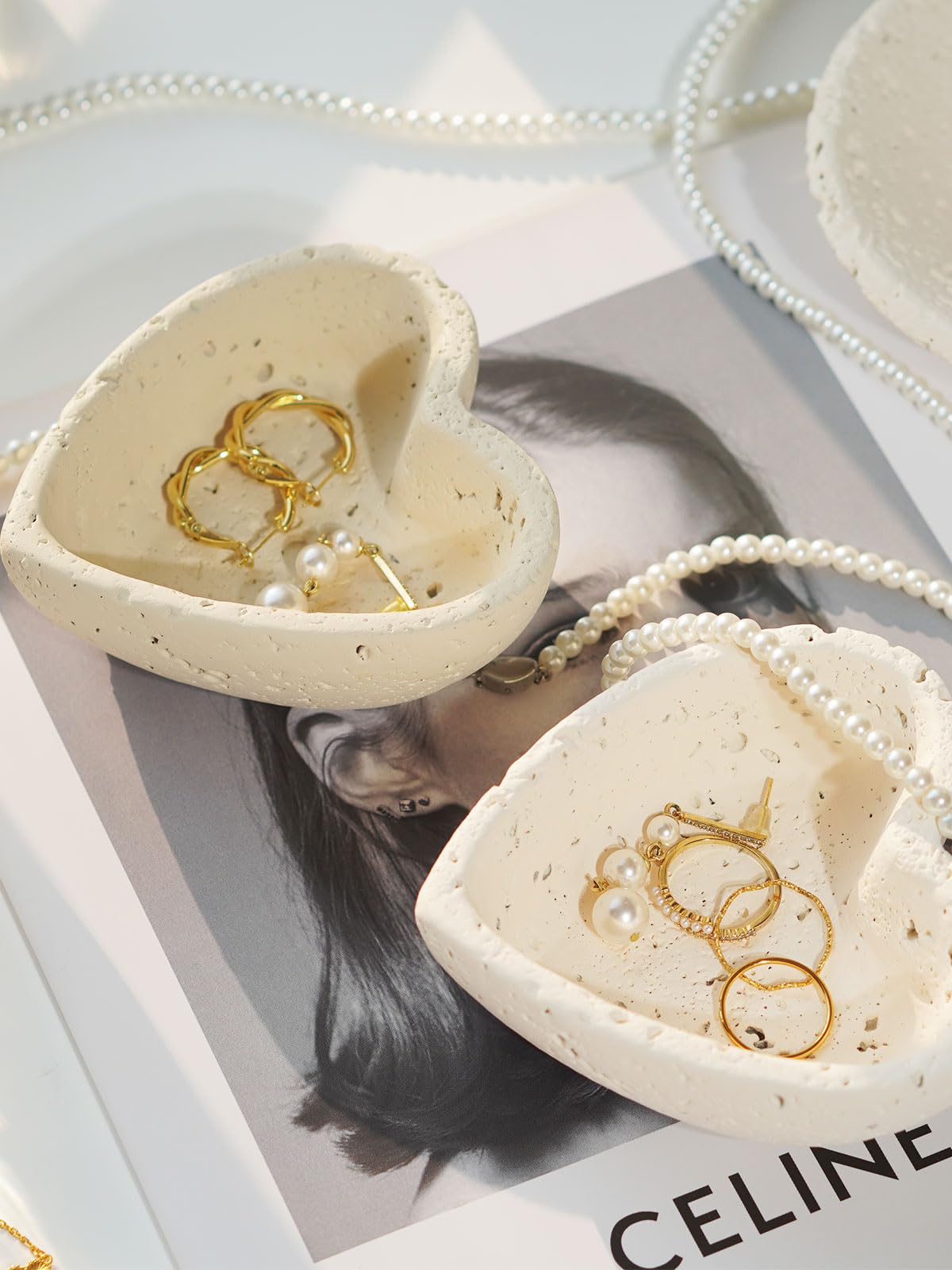 DINLiAN S Concrete Ring Holder Dish,Jewelry Dish Tray,Decorative Trinket Dish Vanity Tray,Cute Heart Jewelry Organizer for Woman Room Table Decor (beige heart)
