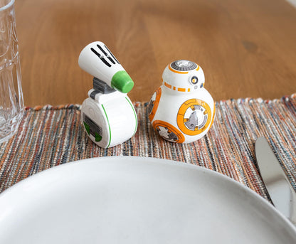 STAR WARS Episode 9: Rise of Skywalker Salt and Pepper Shakers - Ceramic