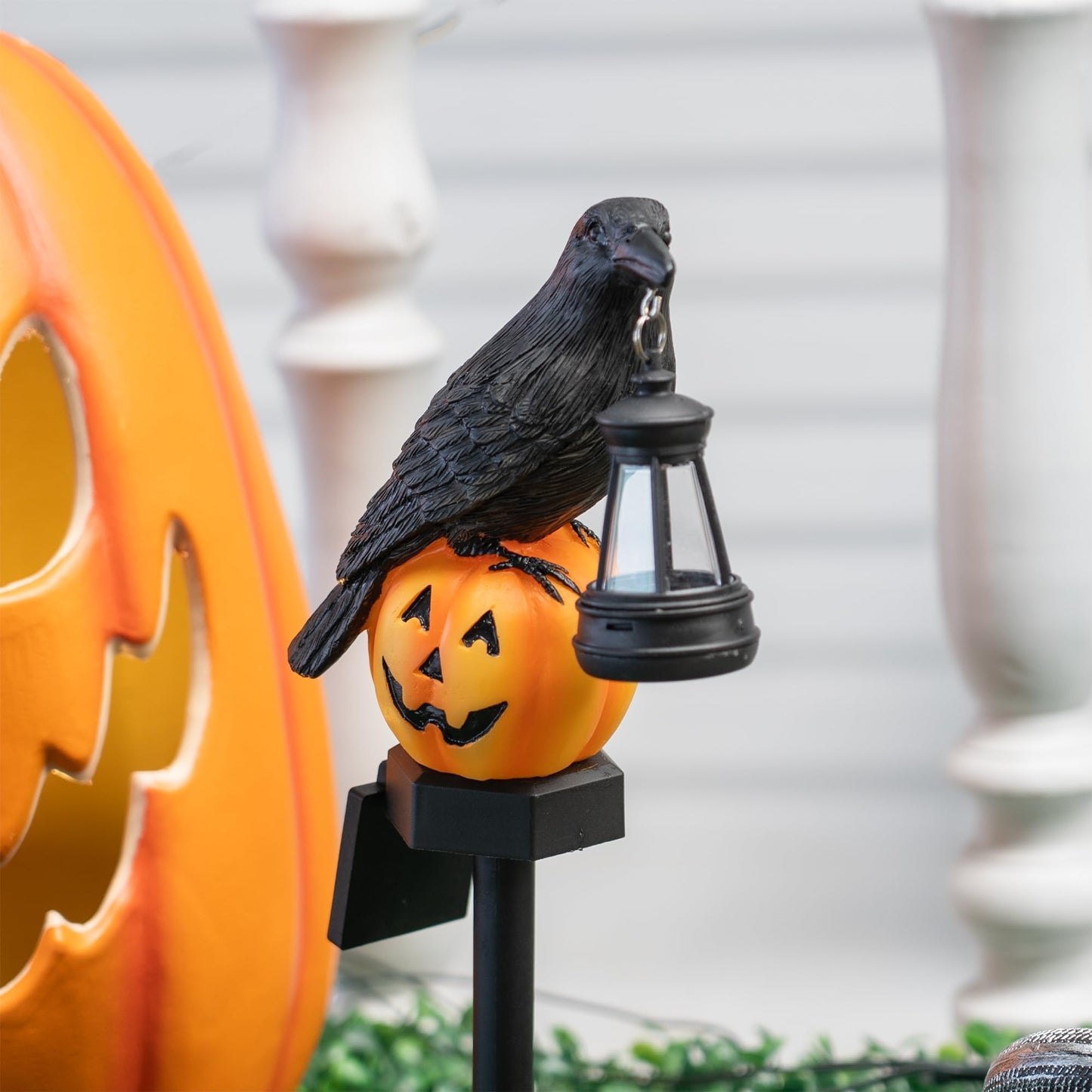 Dazzle Bright 2 Pack Halloween Crow Pathway Lights Outdoor, Solar Powered Resin Crow with Pumpkin Walkway Lights, Stake Light for Halloween Pathway Garden Lawn Yard Gifts Decoration