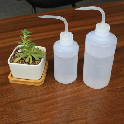 Belinlen 250ml+500ml Plastic Safety Wash Bottle, Plastic Squeeze Bottle Narrow Mouth, 8 Pack (Each Size 4)