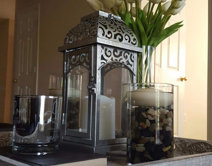 Floral Supply Online - 6" Tall x 6" Wide Cylinder Glass Vase and Flower Guide Booklet - for Weddings, Events, Decorating, Arrangements, Flowers, Office, or Home Decor.