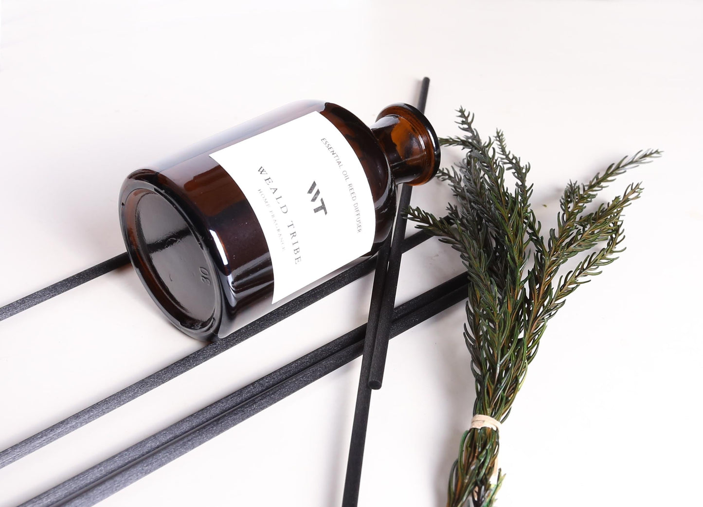 WEALD TRIBE Flower Reed Diffuser Set Vanilla Cinnamon Scent for Bathroom Air Fresheners | 4.0 fl oz Essential Oils with Sticks Home Fragrance Defusers | House Bedroom Office Shelf Decor & Gift