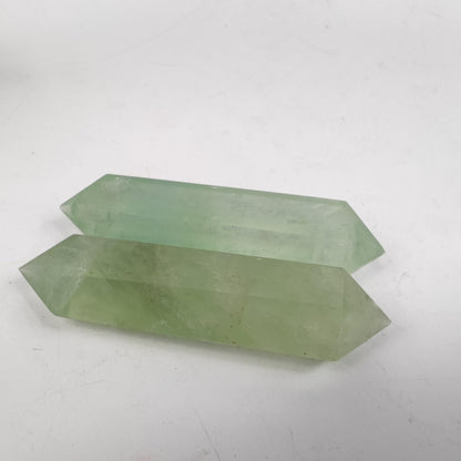 10cm Natural Crystal Tower Two Point Wand Obelisk 6 Faceted Crystals Point Chakra Stone Kit Home Decor Reiki Healing Gift (Dream Amethyst)