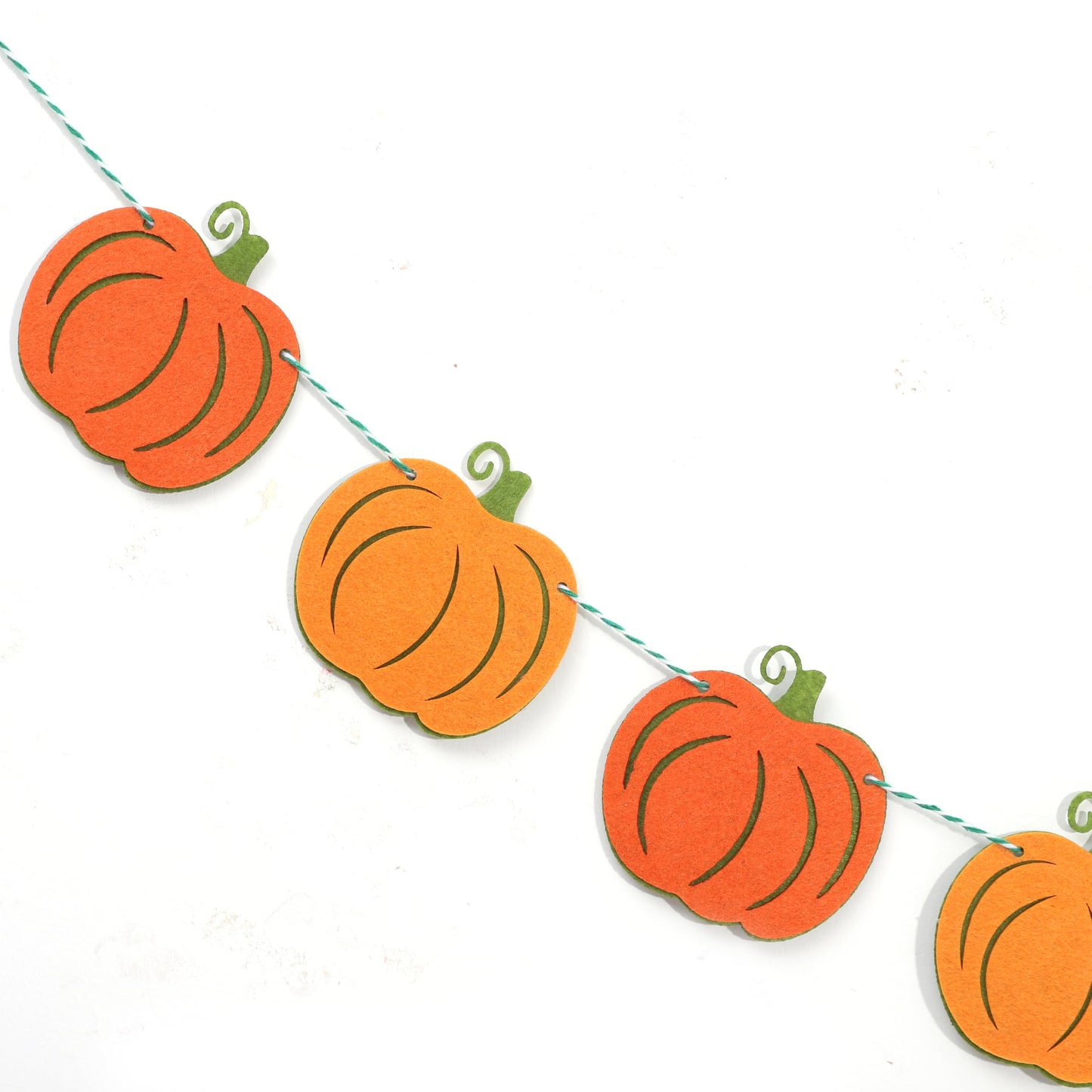 Felt Pumpkin Garland - Halloween Pumpkin Banner, Thanksgiving Felt Double Layers Pumpkin Garland, Cute Pumpkin Banner for Halloween or Fall Harvest Party