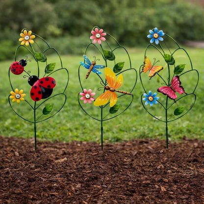 Metal Garden Stakes Set of 3 - Leaf Shaped Plant Support with Butterfly, Dragonfly & Ladybug, Whimsical Yard Art Garden Decorations for Outdoor Lawn Patio Pathway