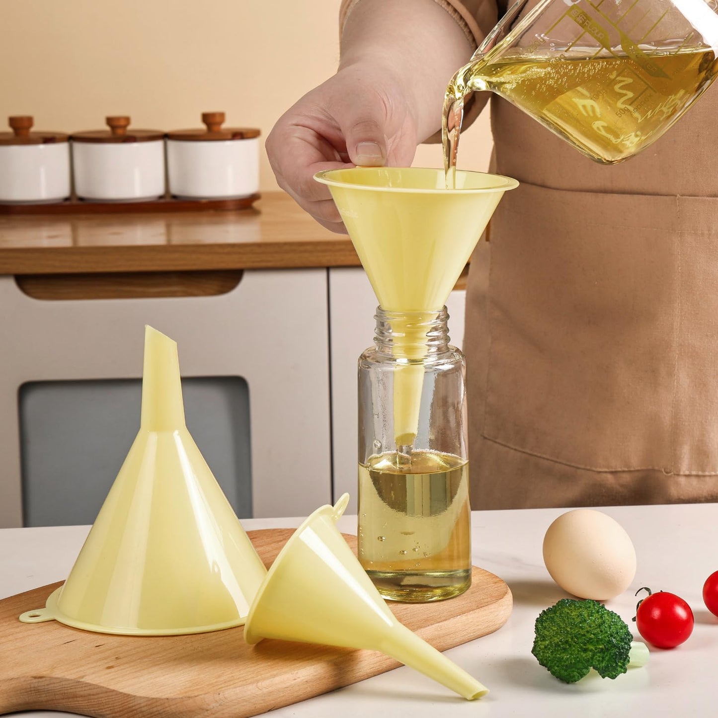 Plastic Kitchen Funnel Set of 3, Round Kitchen Funnels for Filling Bottles, Durable and Multifunctional Funnels for Filling Canning, Cooking, Lab or Car Oil (Milk Yellow)